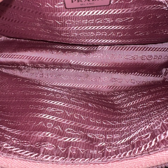 SOLD Prada re-edition re-nylon mini bag - Picture 5 of 5